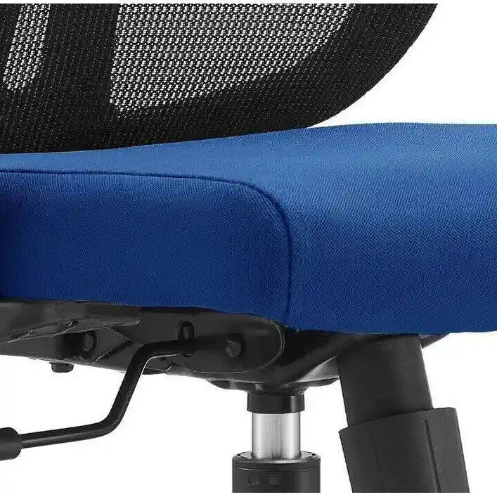 Chaise de bureau moderne réglable en maille avec appuie-tête et assise rembourrée