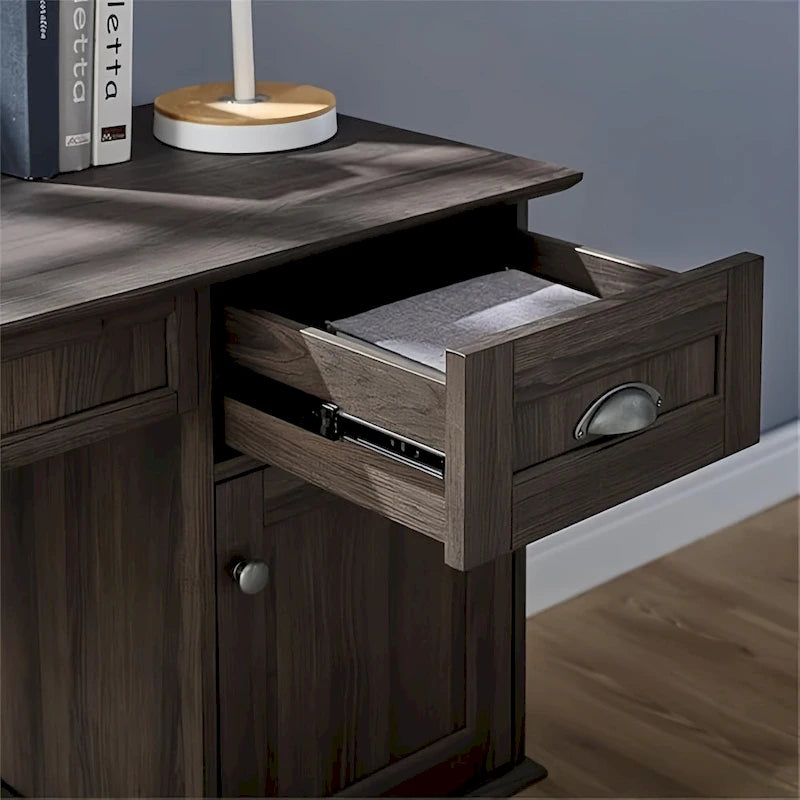 Scrivania con finitura rovere rustico, alzata, cassetti e mobile contenitore